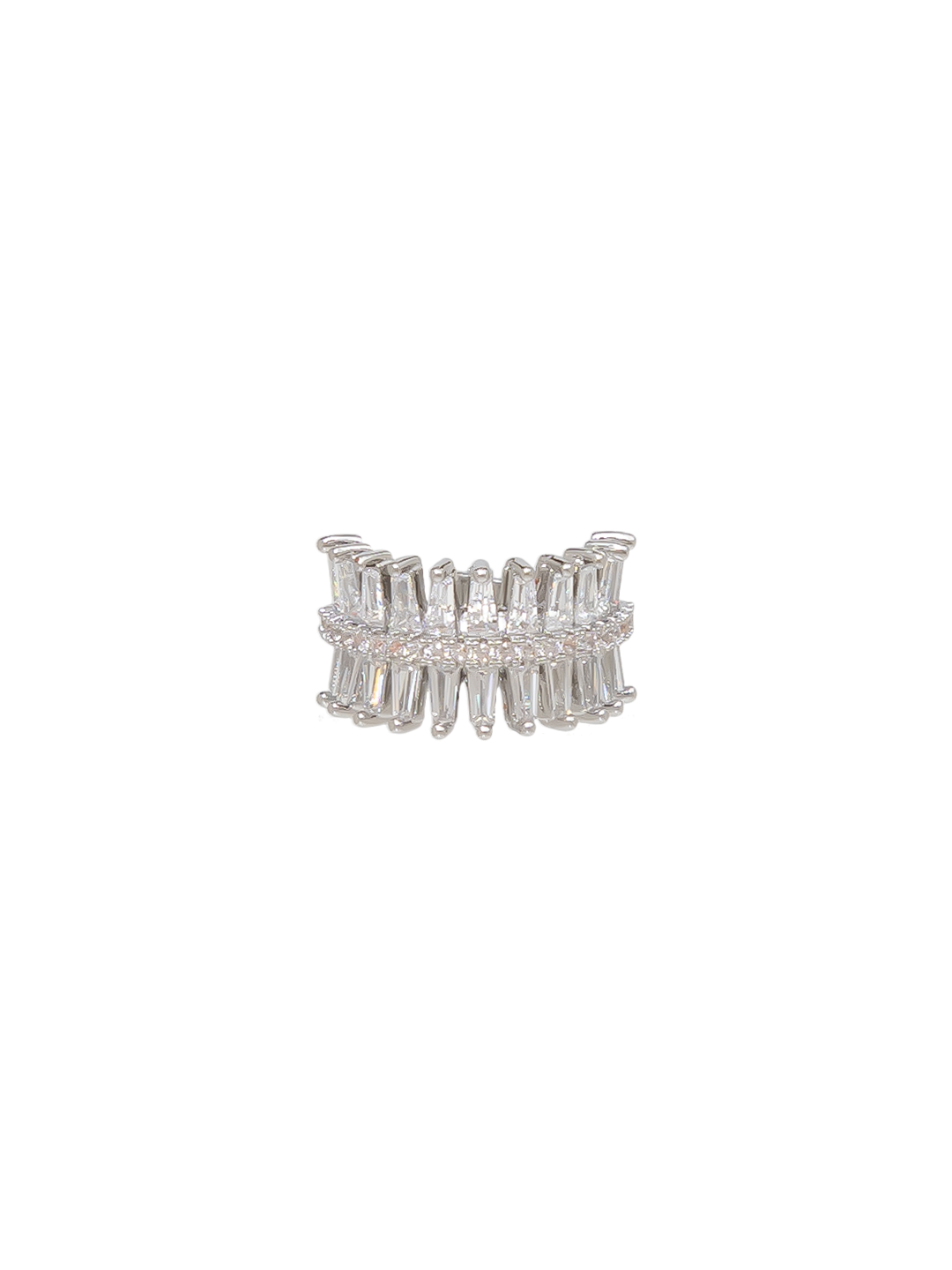 CURVED DIAMOND EARCUFF