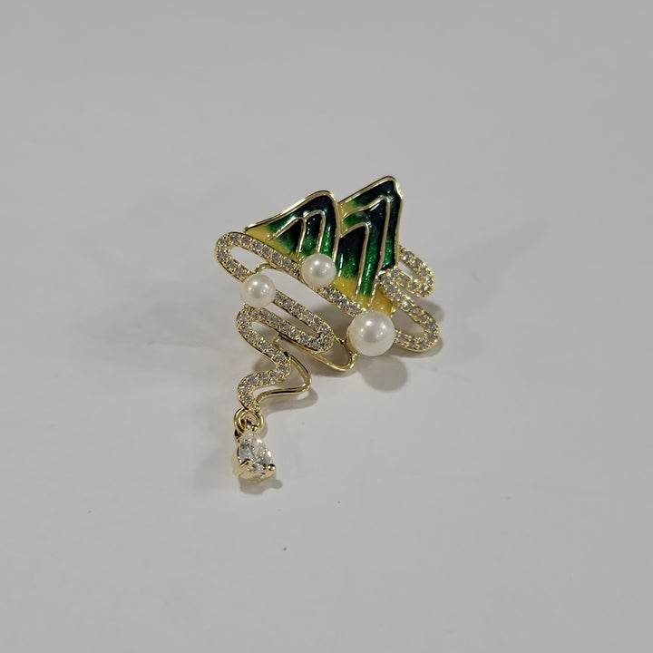 VALLEY LAPEL PIN