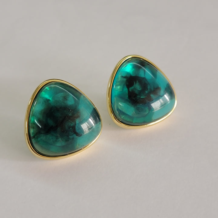GREEN GARDEN STUDS
