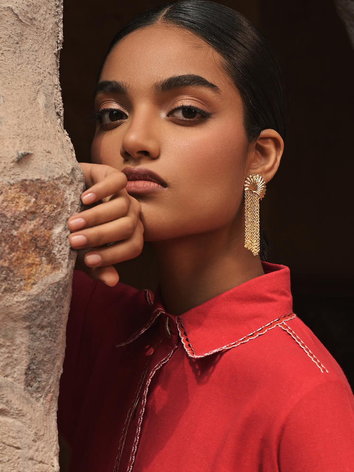 TA SHELL EARRING