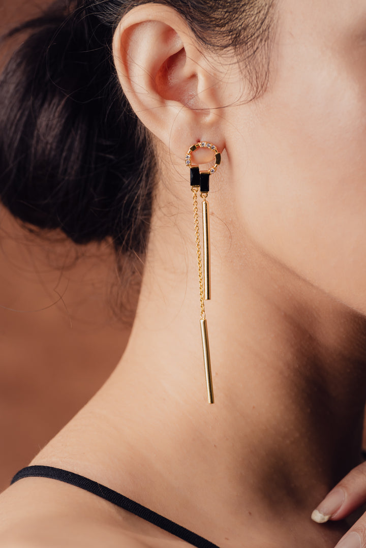 MINI DANGLER EARRING