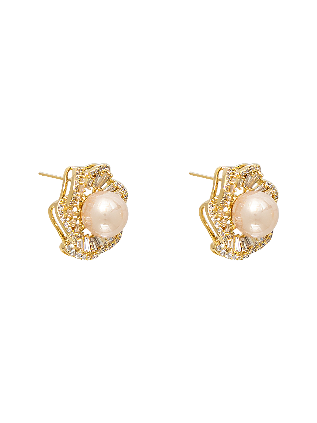 PEARL STUDS