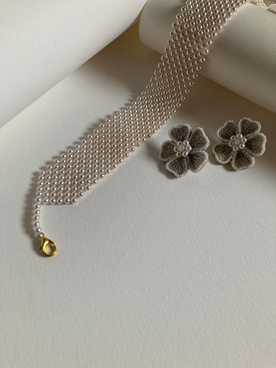 PEARL FLORAL STUDS