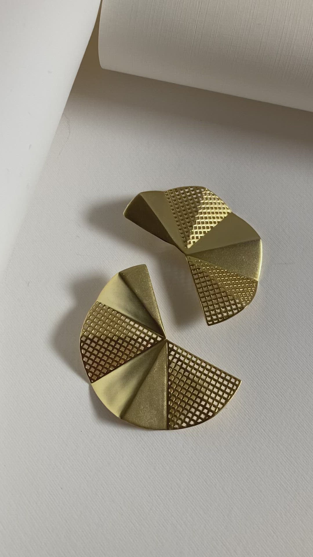 ORIGAMI FAN EARRING